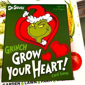NIB Funko & Dr. Seuss Grinch Grow Your Heart Card Game